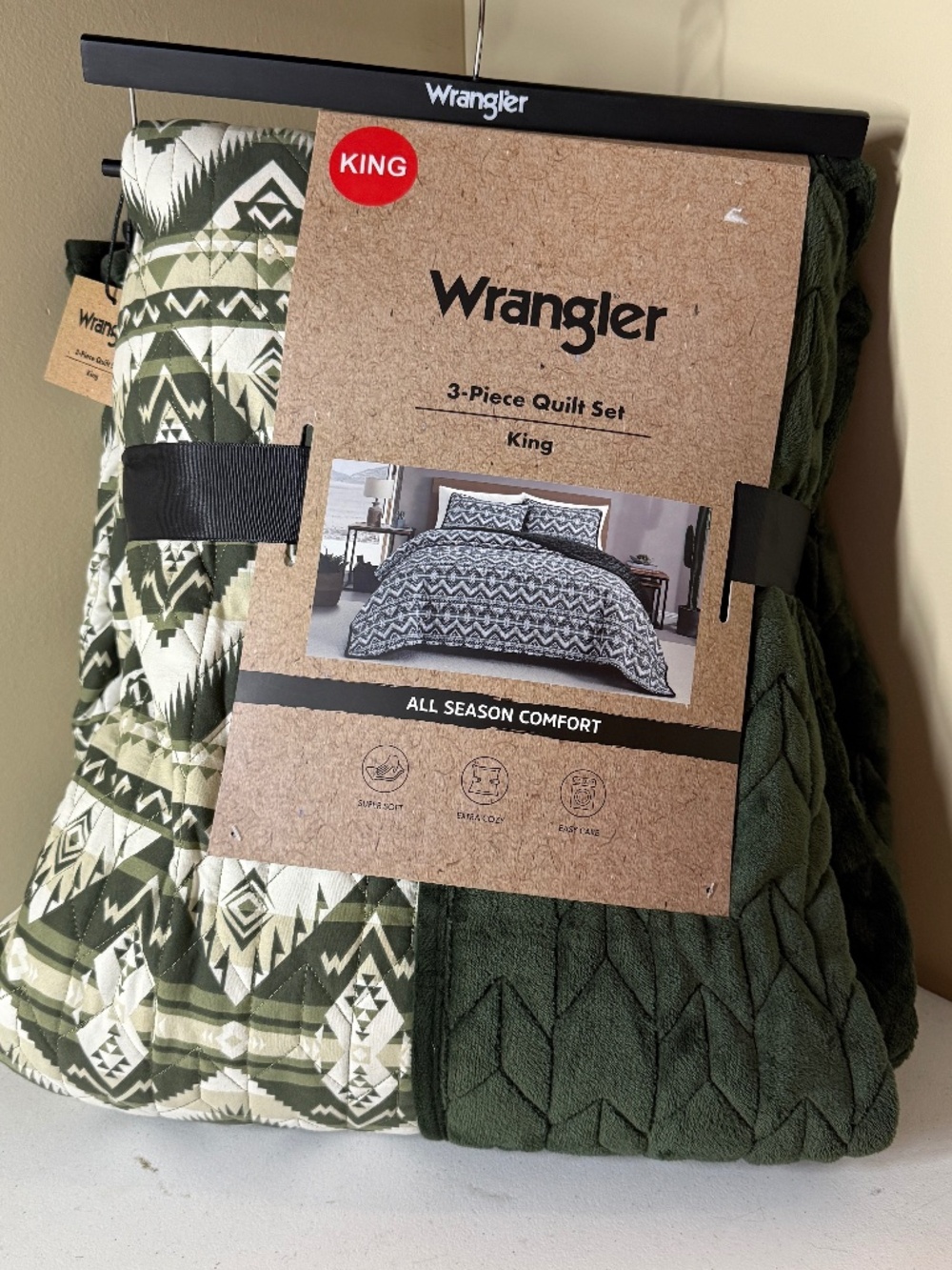 Wrangler 3-Piece King Green Aztec Plush Reversible Quilt Set NWT Heavy